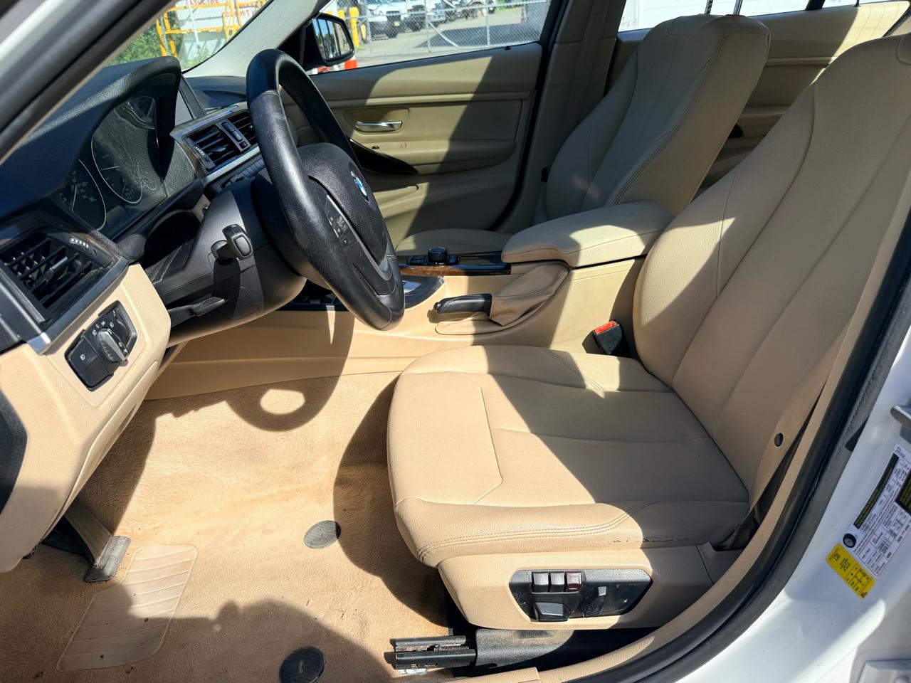 BMW 3 Series 4dr Sdn 328i RWD South Africa 2015