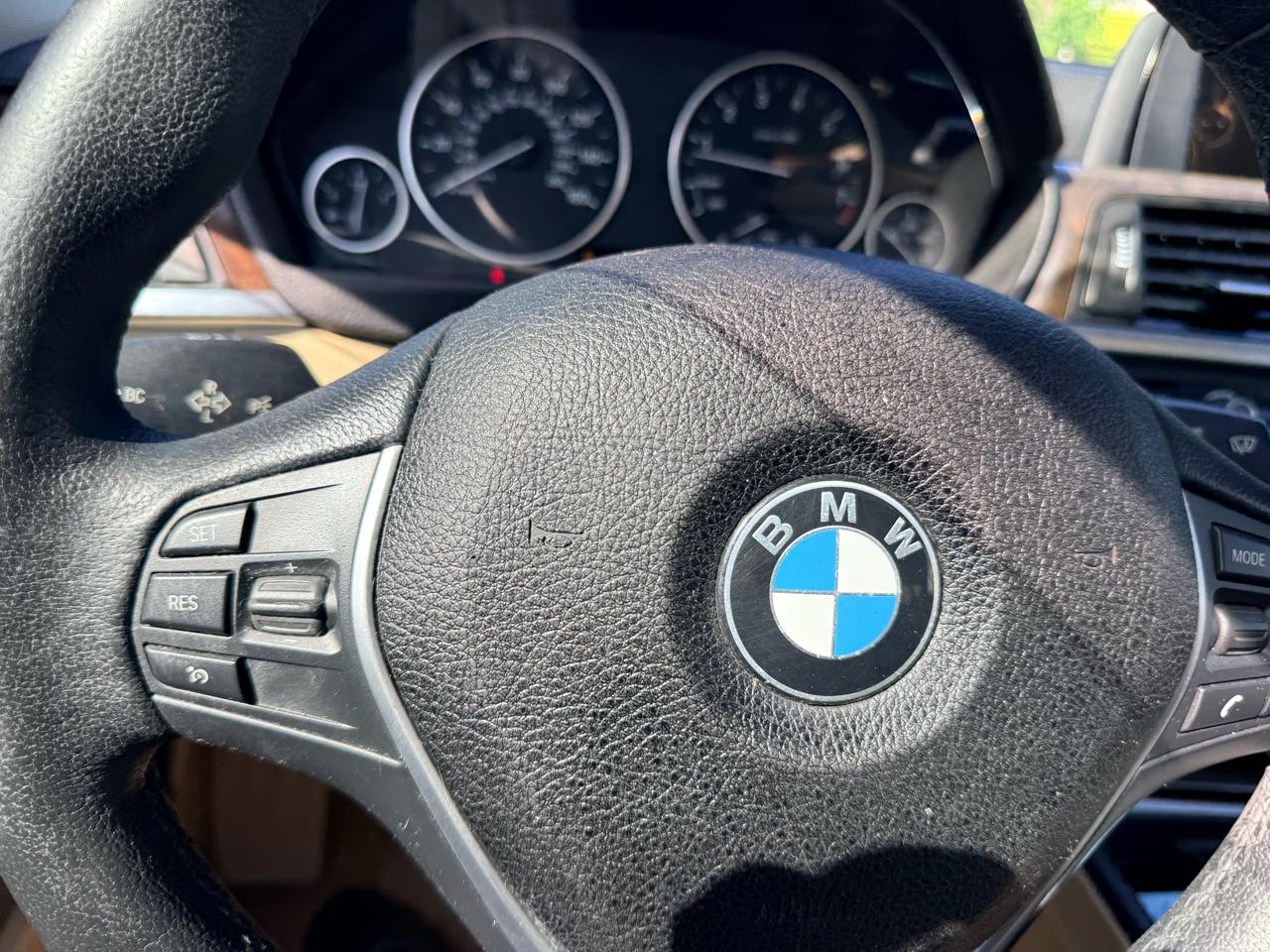BMW 3 Series 4dr Sdn 328i RWD South Africa 2015
