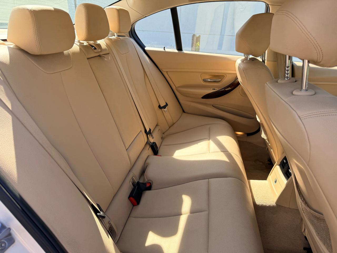 BMW 3 Series 4dr Sdn 328i RWD South Africa 2015