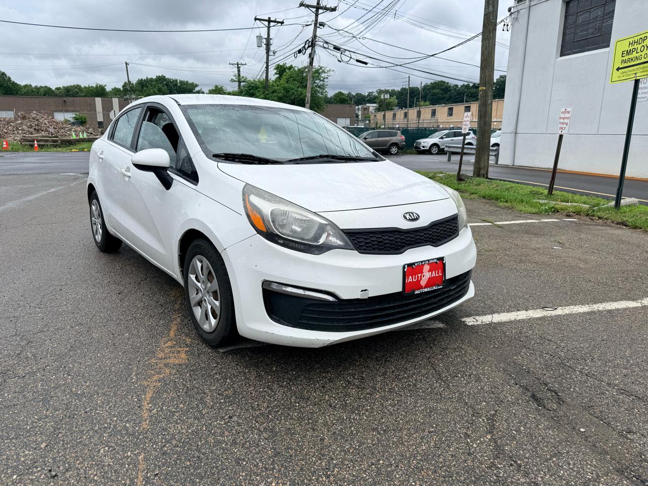 White 2016 Kia Rio Sedan Front-Wheel Drive Automatic