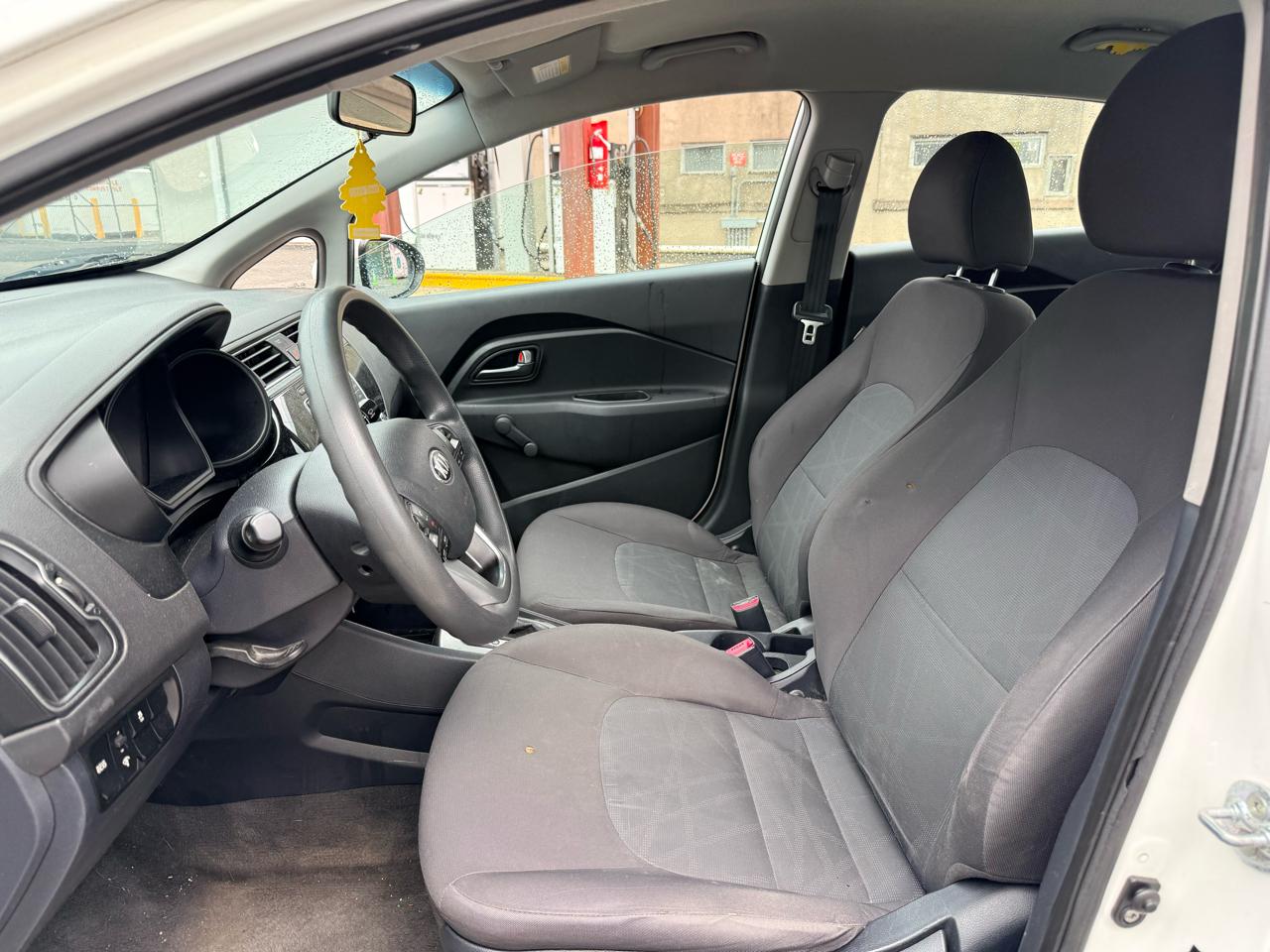Kia Rio 4dr Sdn Auto LX 2016