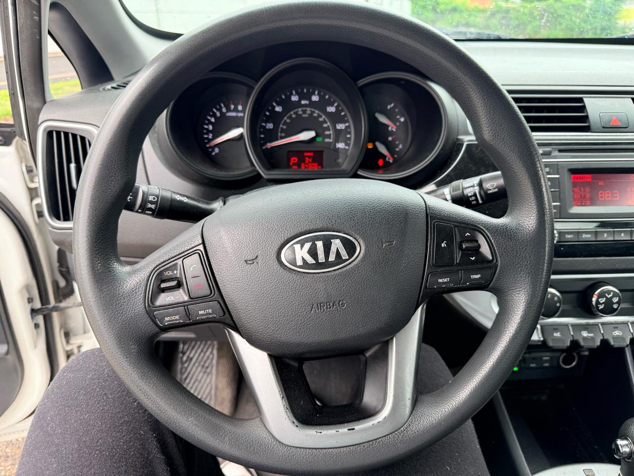 Kia Rio 4dr Sdn Auto LX 2016