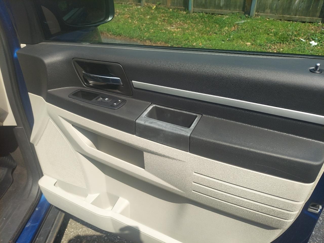 Dodge Grand Caravan 4dr Wgn SE 2010