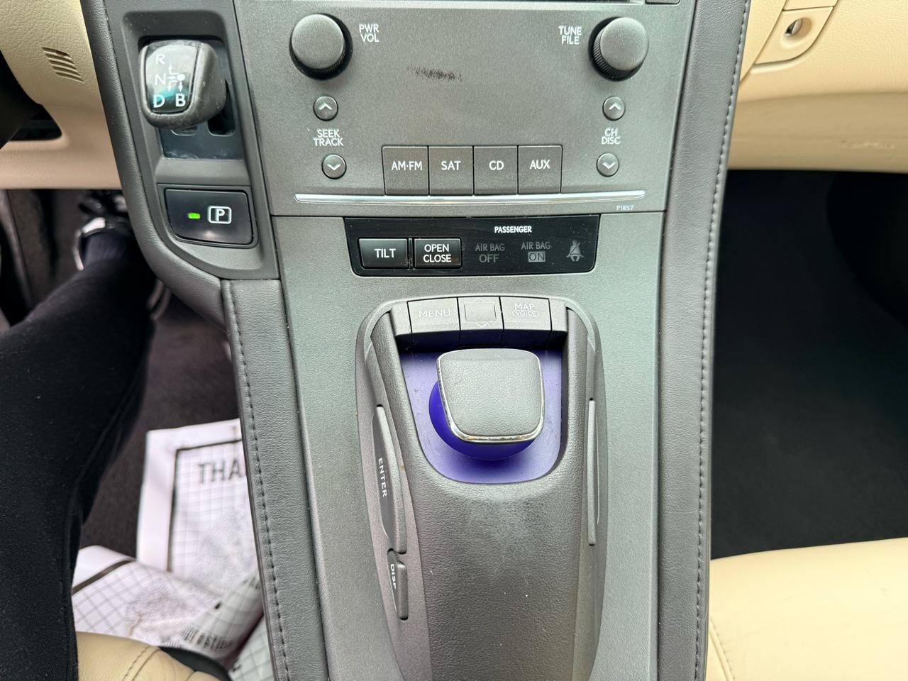 Lexus HS 250h 4dr Sdn Hybrid 2010