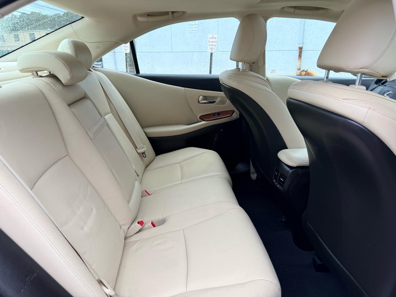 Lexus HS 250h 4dr Sdn Hybrid 2010