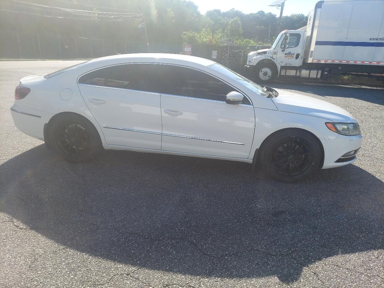 Volkswagen CC 2.0T Sport DSG PZEV 2017