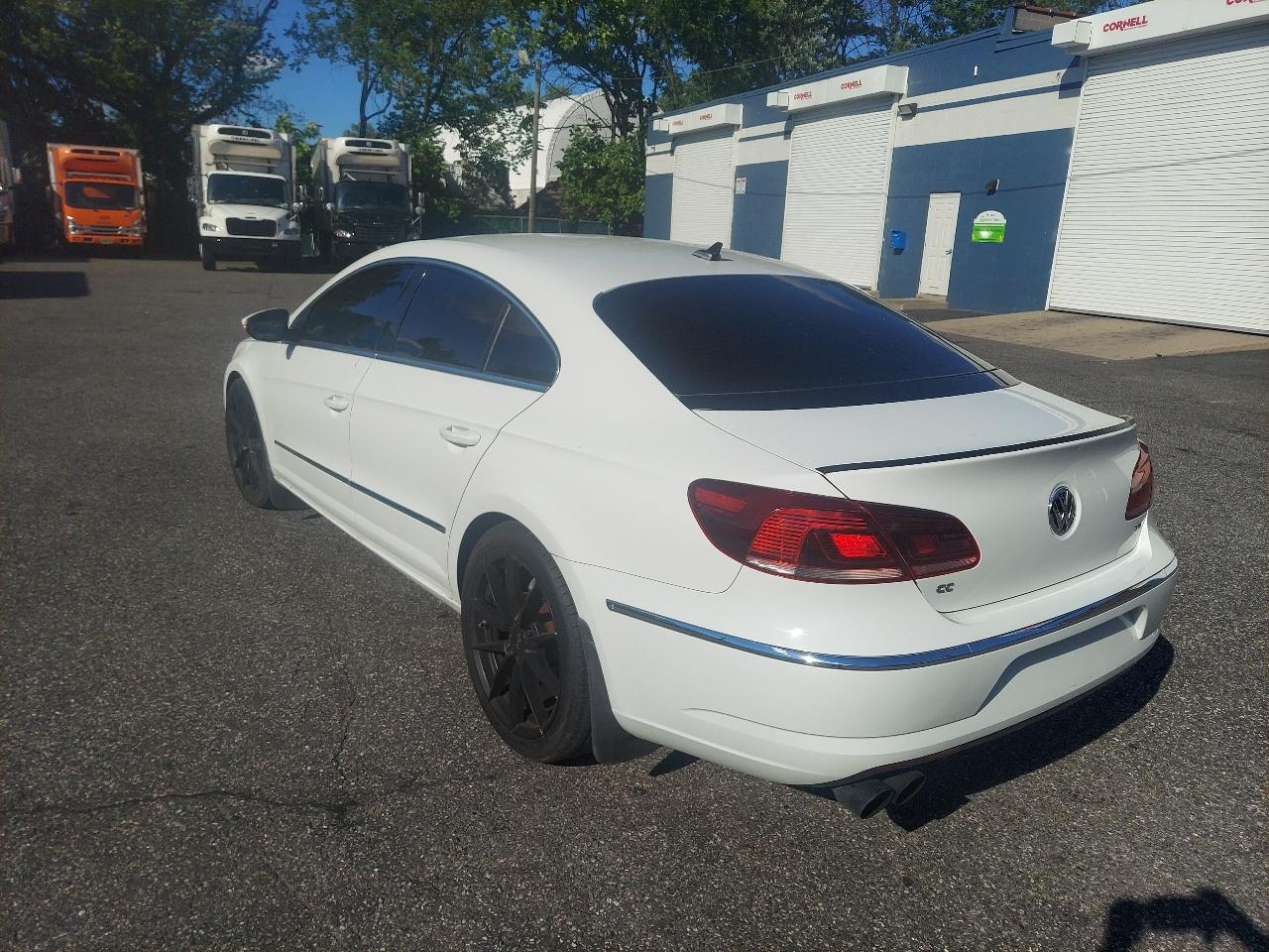 Volkswagen CC 2.0T Sport DSG PZEV 2017