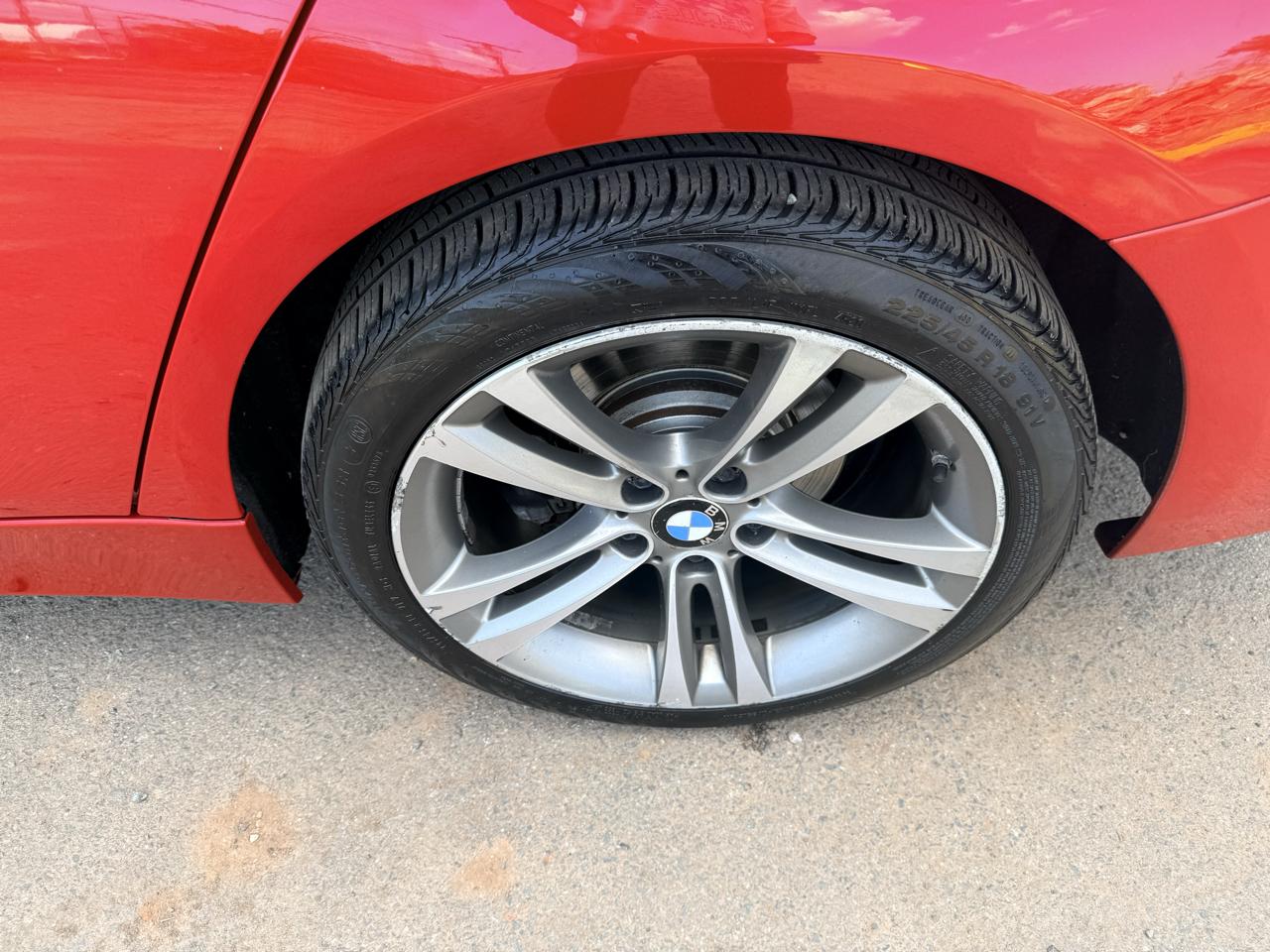BMW 3 Series 4dr Sdn 328i xDrive AWD SULEV South Africa 2013