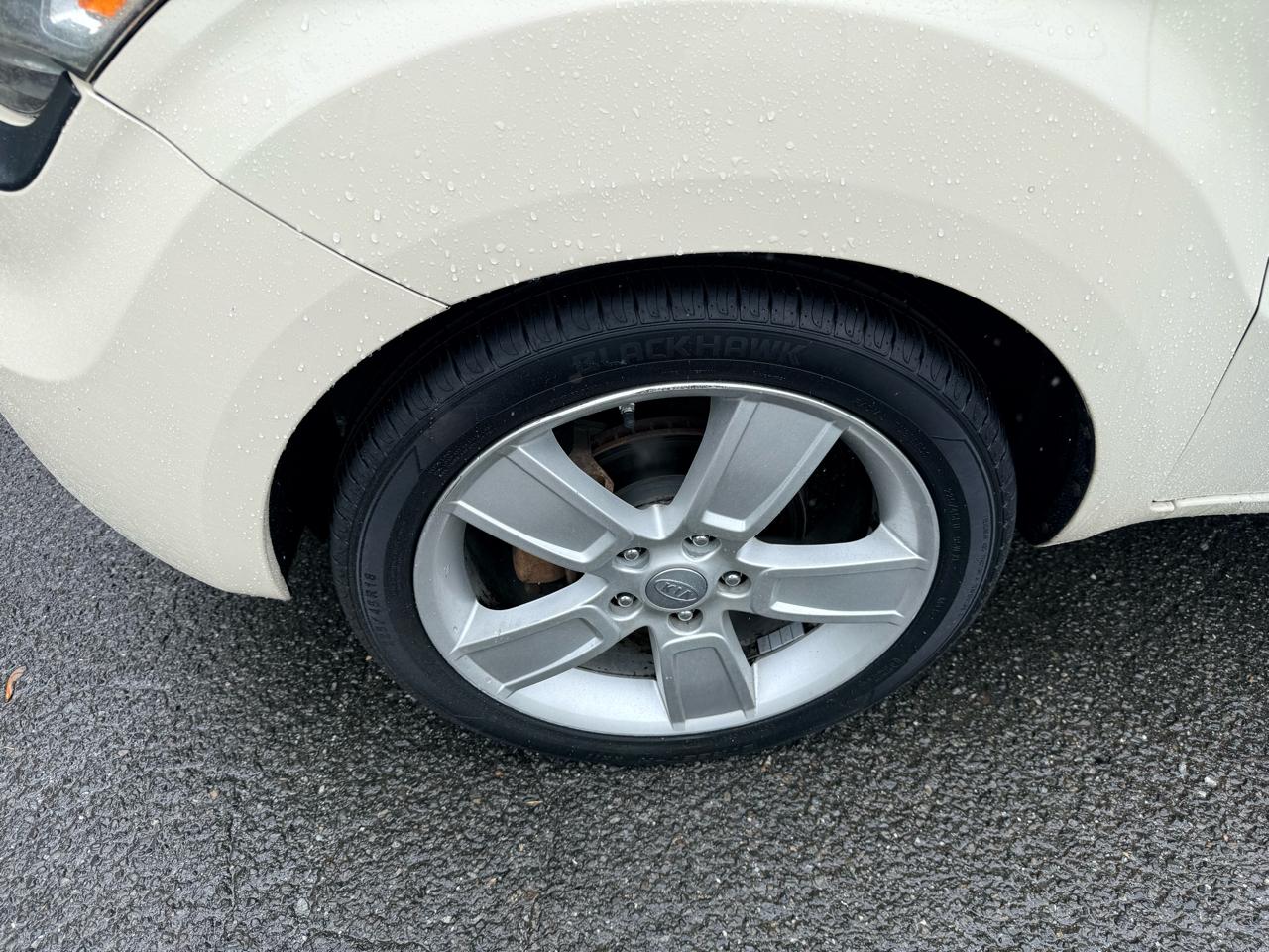 Kia Soul 5dr Wgn Auto ! 2011