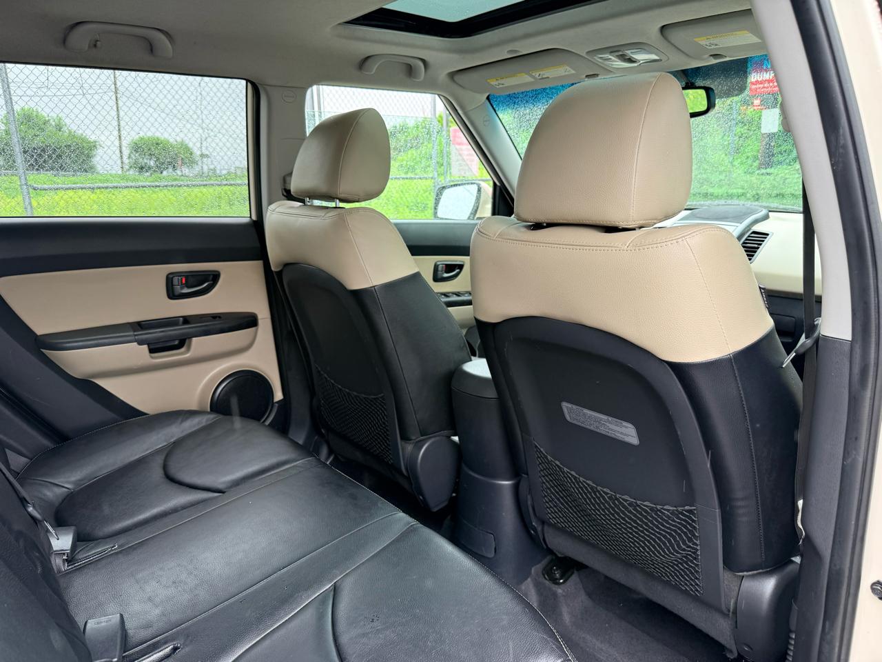 Kia Soul 5dr Wgn Auto ! 2011