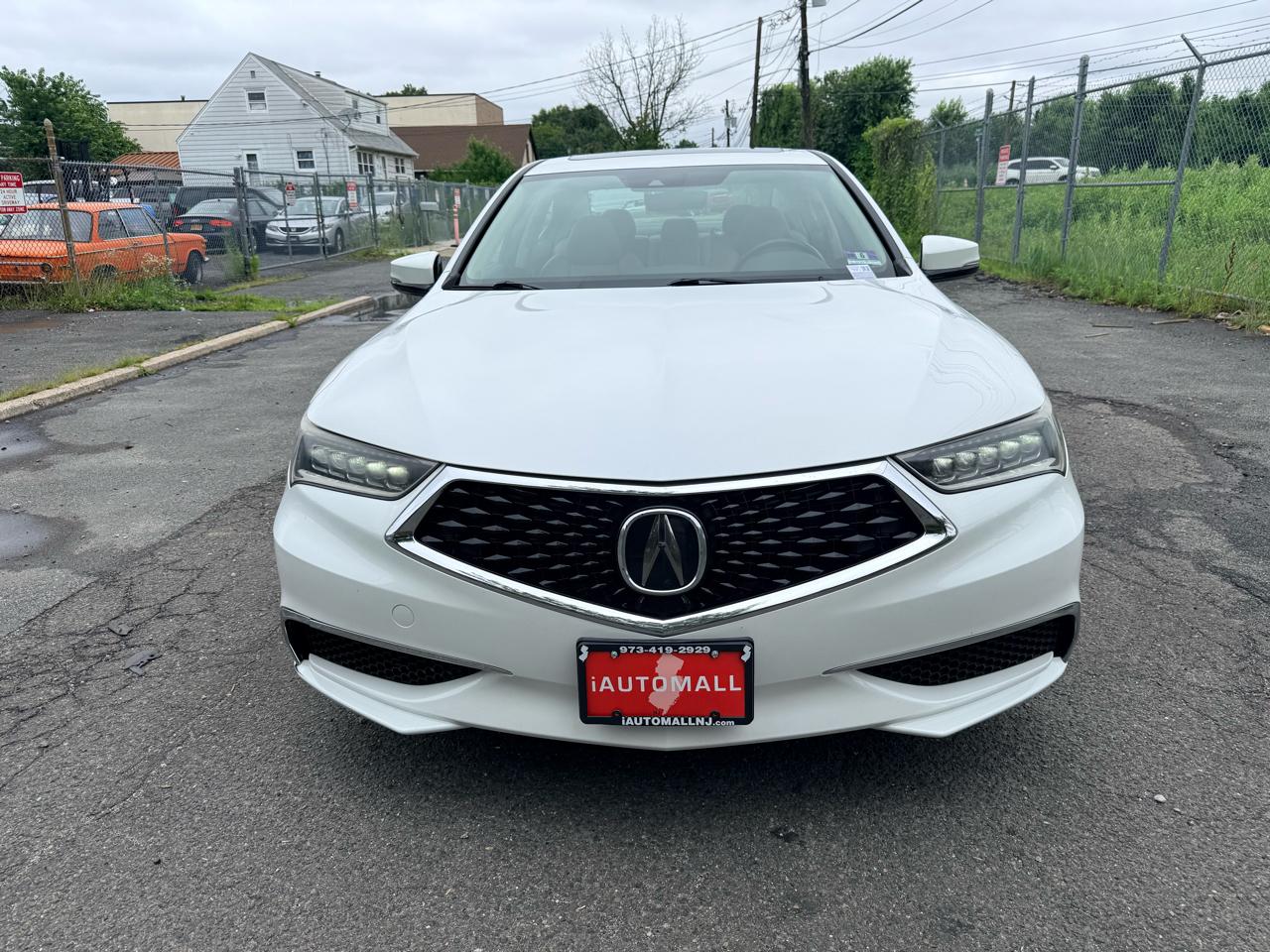 Acura TLX 2.4L FWD 2018