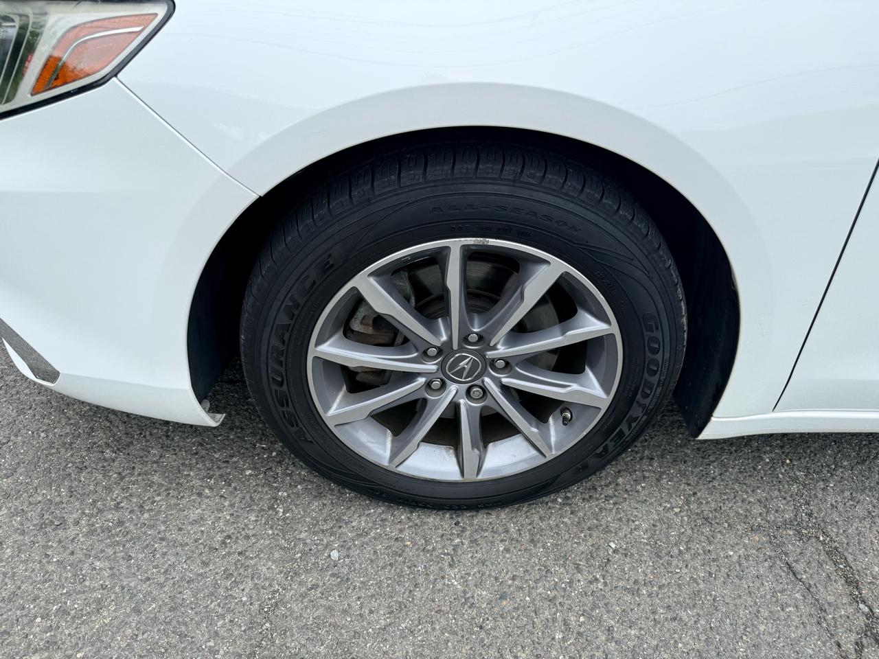 Acura TLX 2.4L FWD 2018