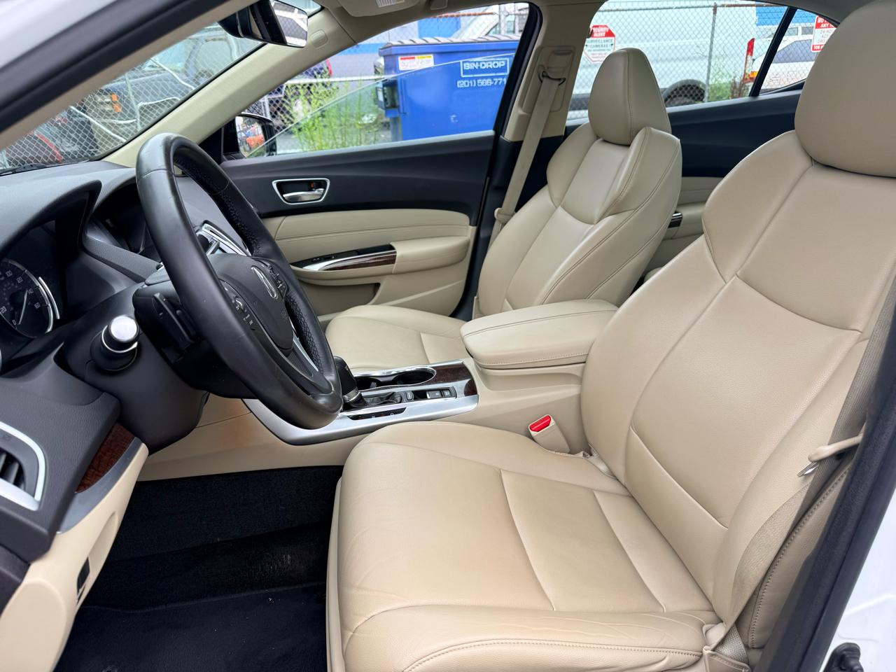 Acura TLX 2.4L FWD 2018