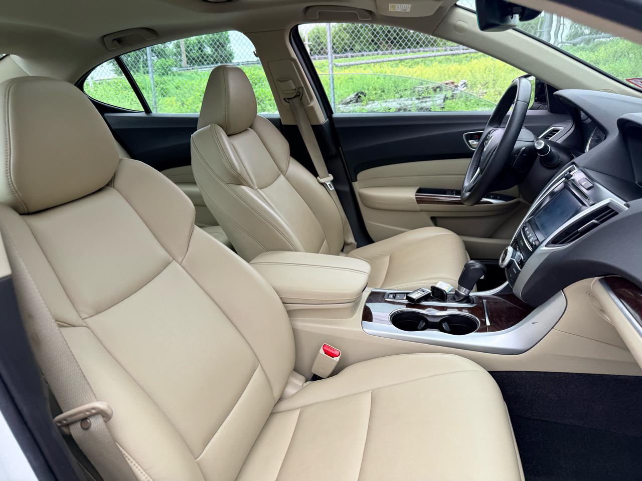 Acura TLX 2.4L FWD 2018