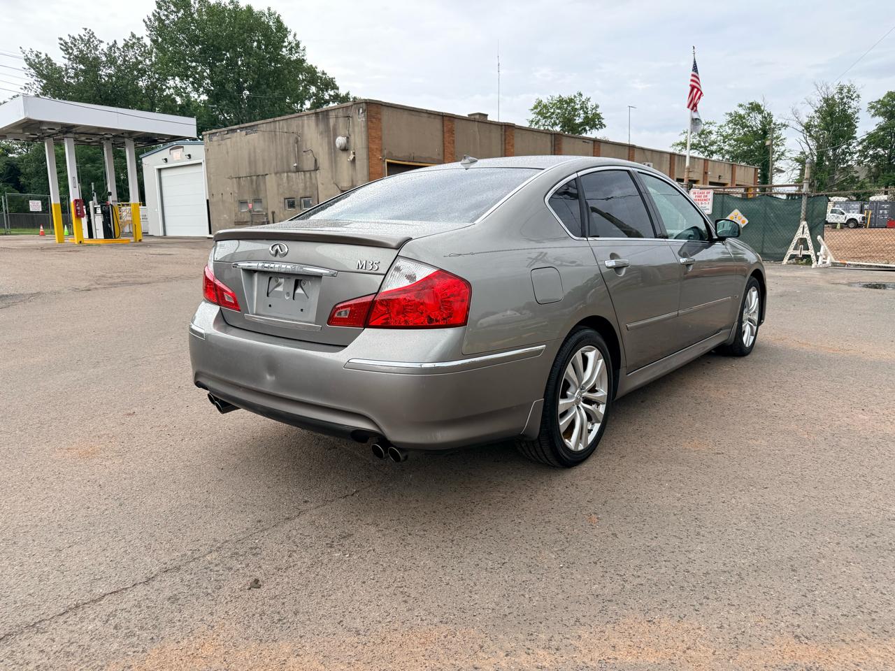 Infiniti M35 4dr Sdn RWD 2008