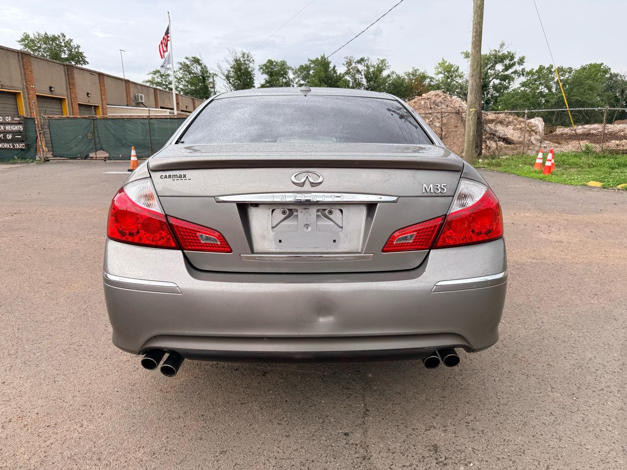 Infiniti M35 4dr Sdn RWD 2008