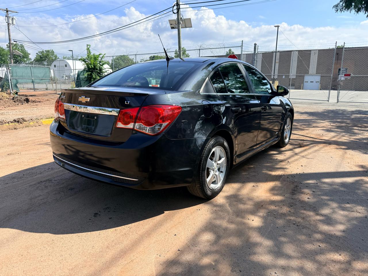 Chevrolet Cruze 4dr Sdn LT w/1LT 2012