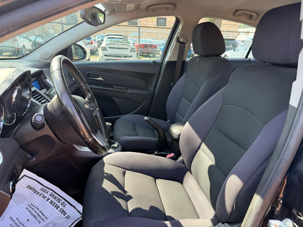 Chevrolet Cruze 4dr Sdn LT w/1LT 2012