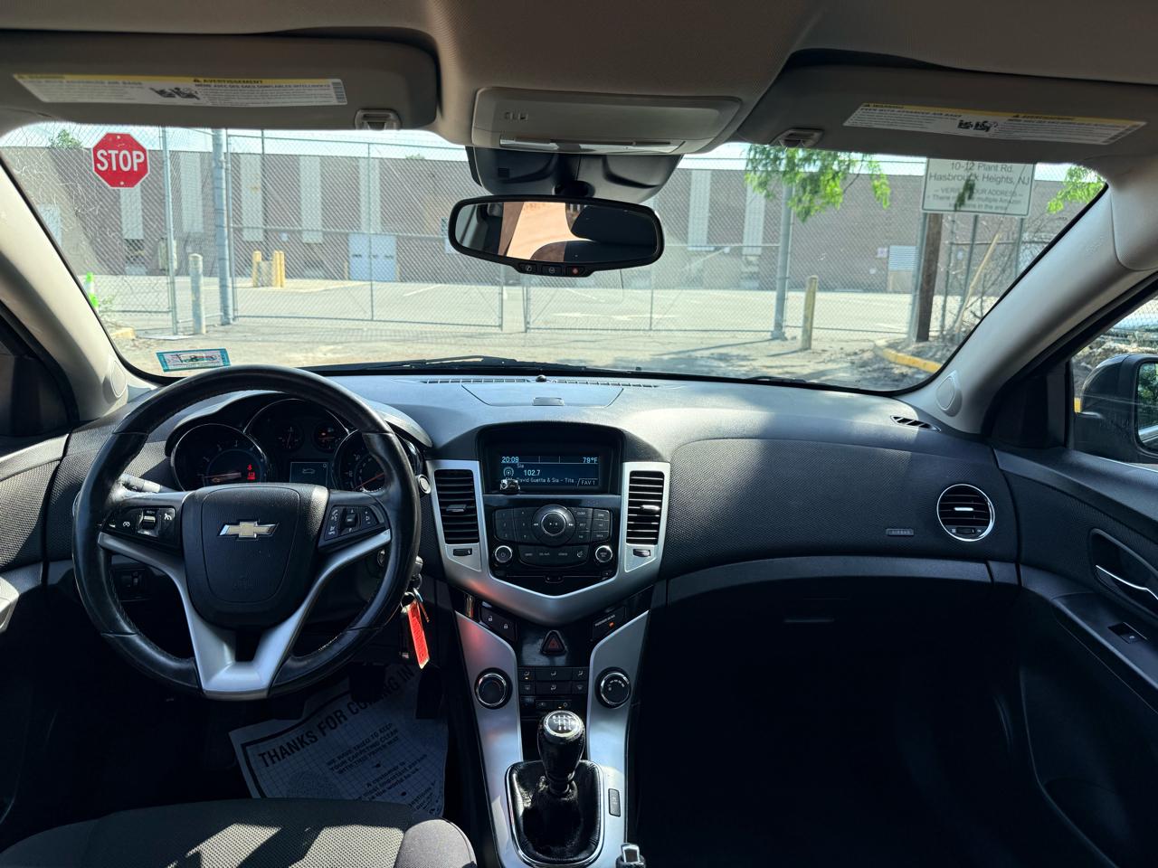 Chevrolet Cruze 4dr Sdn LT w/1LT 2012