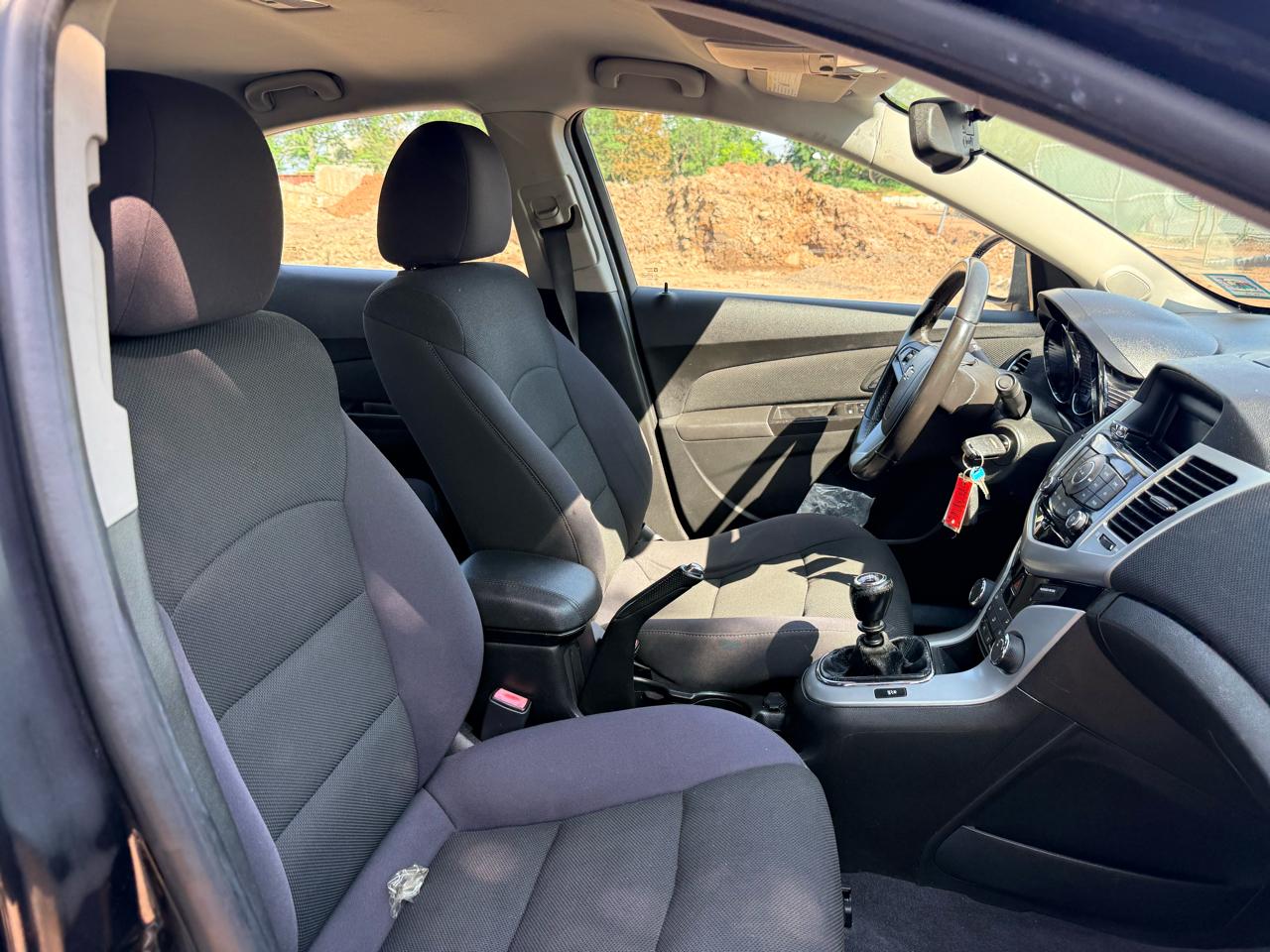 Chevrolet Cruze 4dr Sdn LT w/1LT 2012