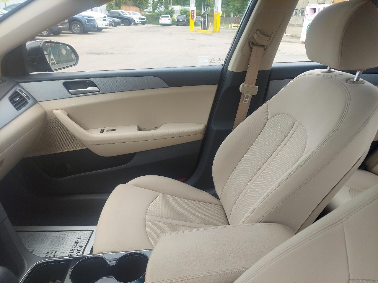 Hyundai Sonata SE 2.4L SULEV 2018