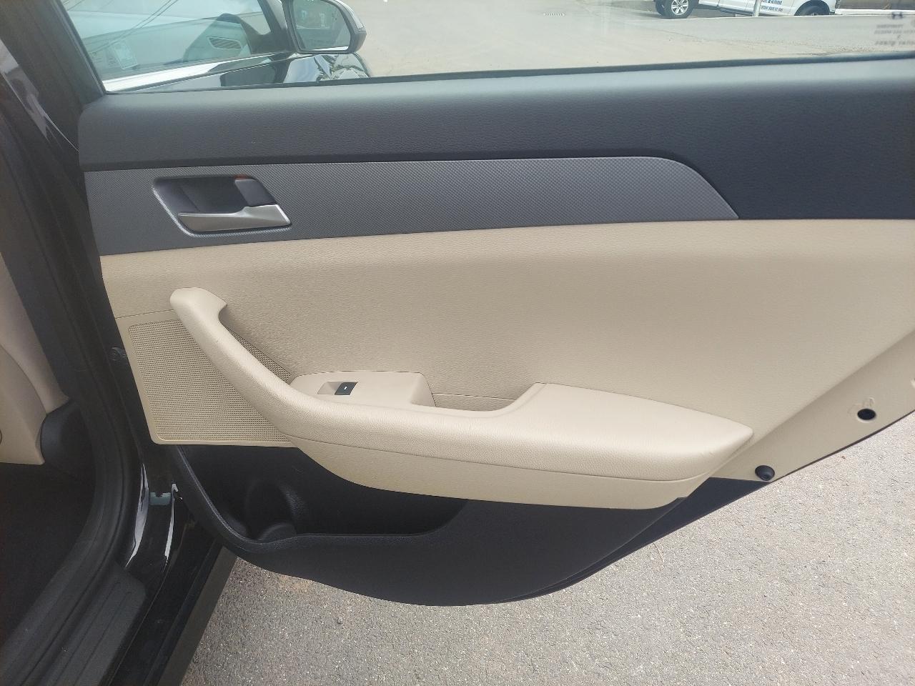 Hyundai Sonata SE 2.4L SULEV 2018