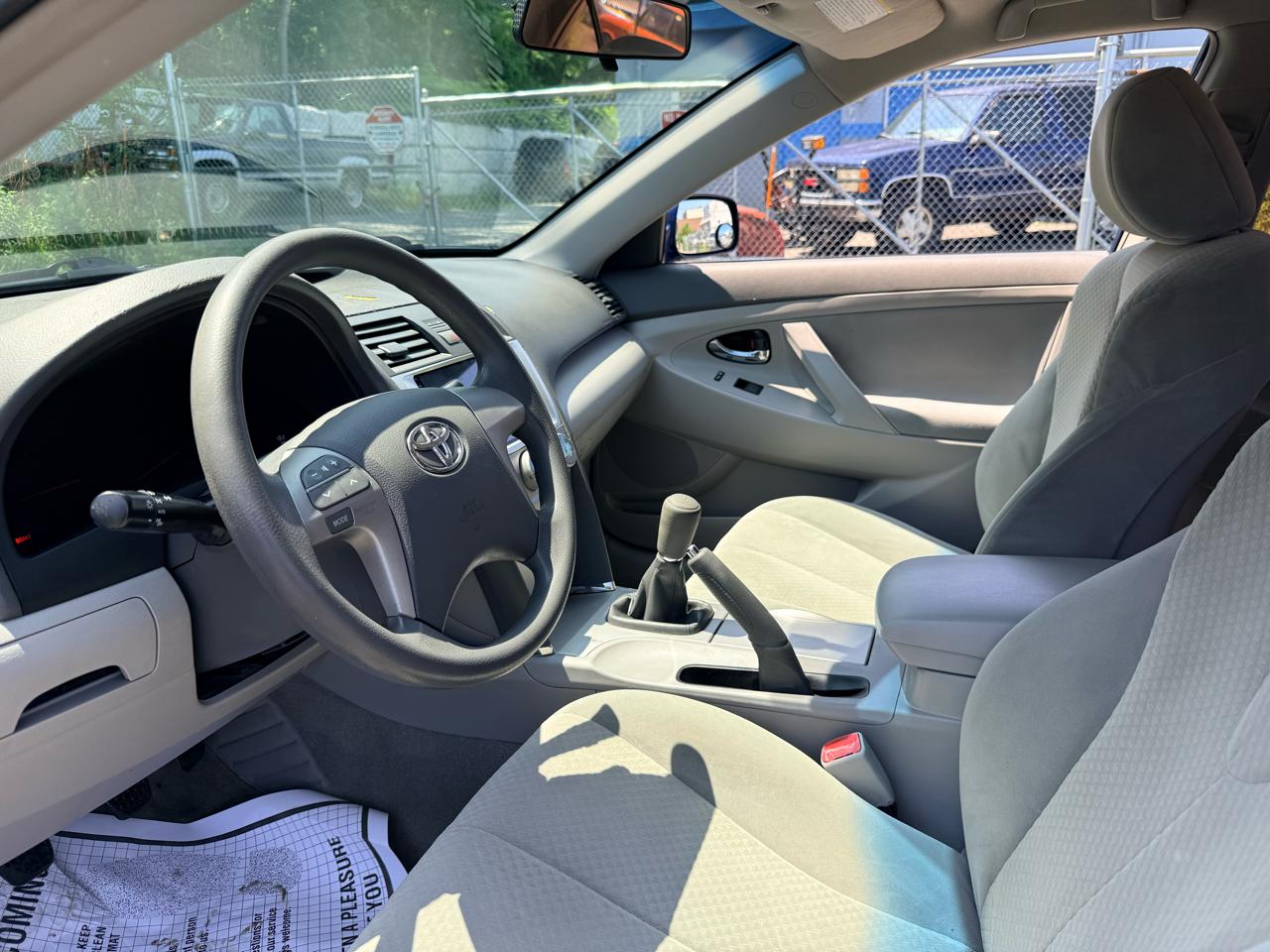 Toyota Camry 4dr Sdn I4 Auto XLE (Natl) 2007