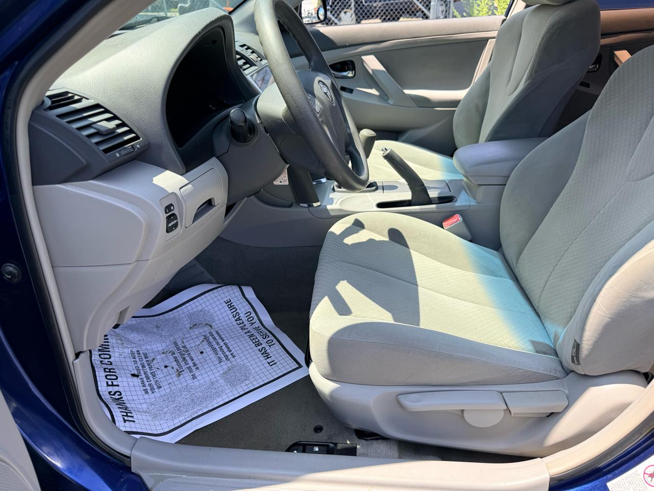 Toyota Camry 4dr Sdn I4 Auto XLE (Natl) 2007