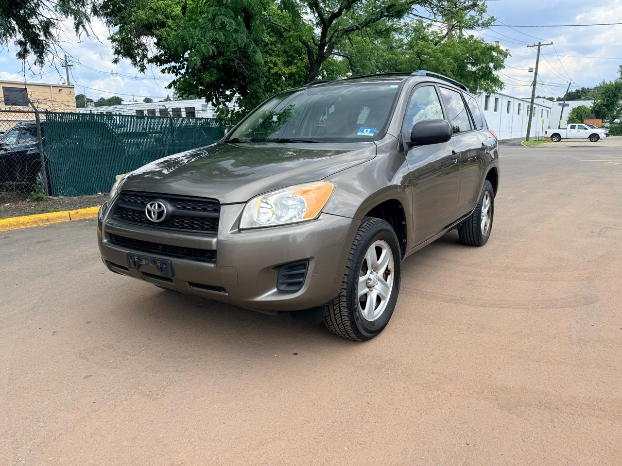 Toyota RAV4 4WD 4dr 4-cyl 4-Spd AT (Natl) 2009