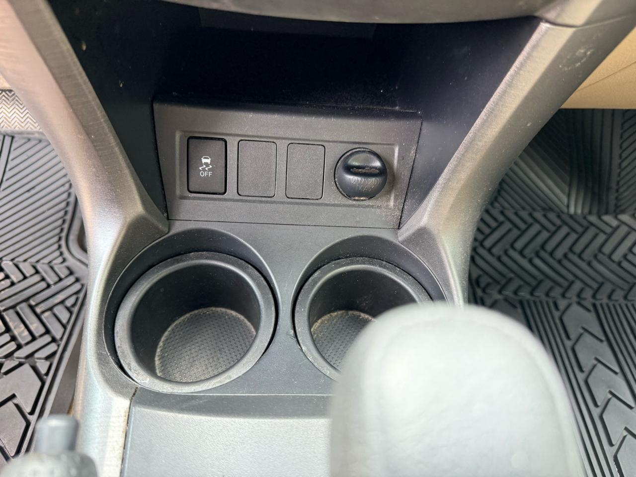 Toyota RAV4 4WD 4dr 4-cyl 4-Spd AT (Natl) 2009