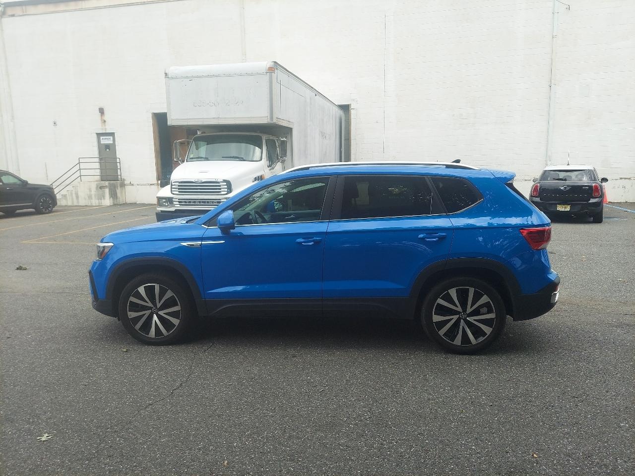 Volkswagen Taos SE 4MOTION *Ltd Avail* 2023