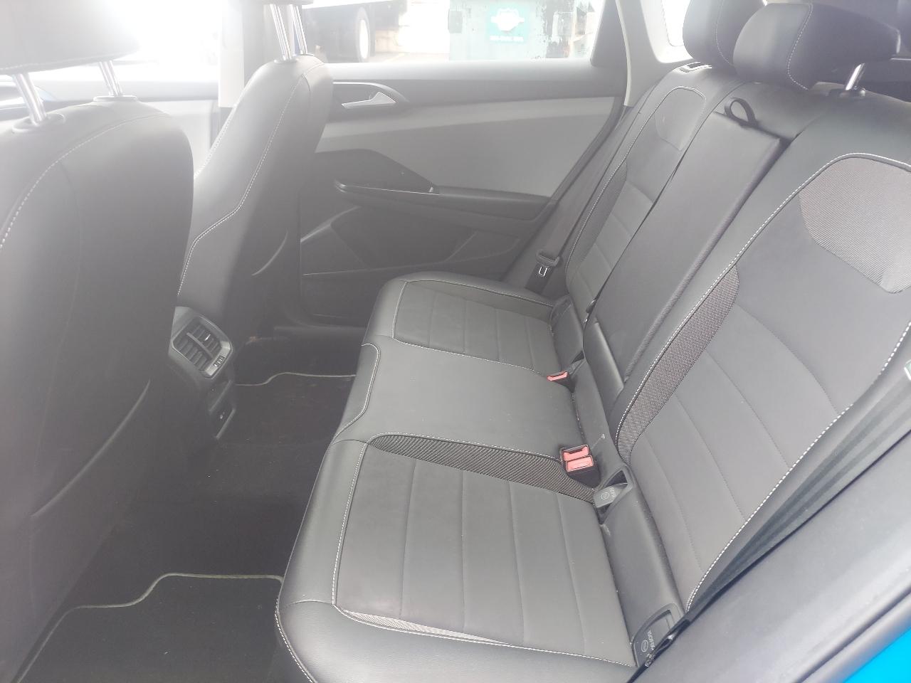 Volkswagen Taos SE 4MOTION *Ltd Avail* 2023