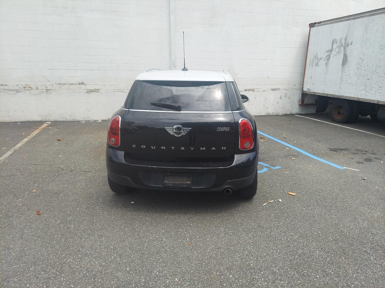 MINI Cooper Countryman FWD 4dr 2013