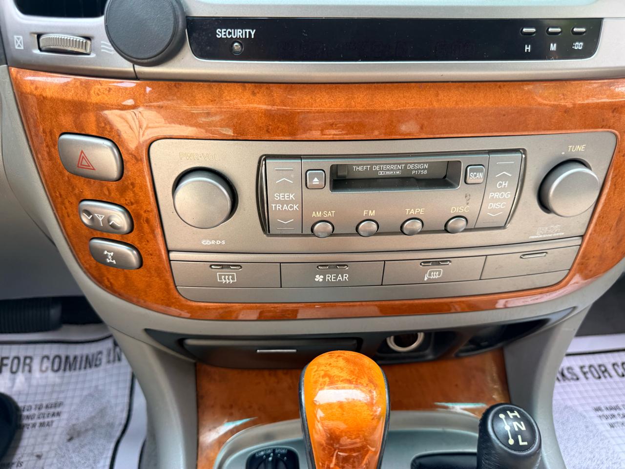 Lexus LX 470 4dr SUV 2006