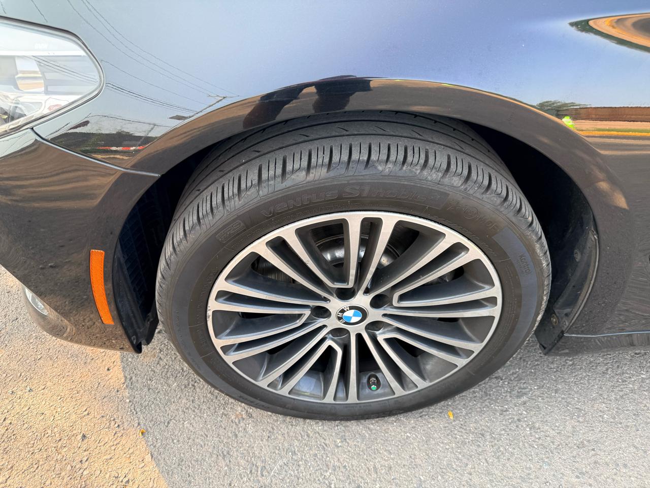 BMW 5 Series 530i xDrive Sedan 2018