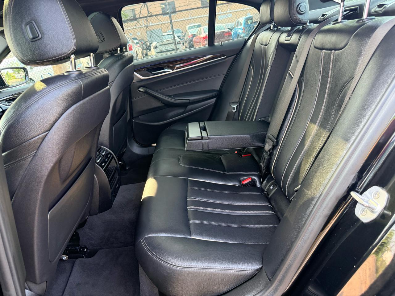 BMW 5 Series 530i xDrive Sedan 2018
