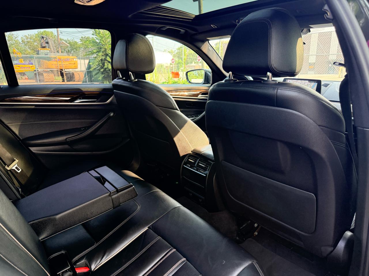 BMW 5 Series 530i xDrive Sedan 2018