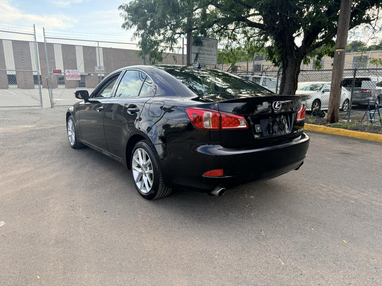 Lexus IS 250 4dr Sport Sdn Auto AWD 2011