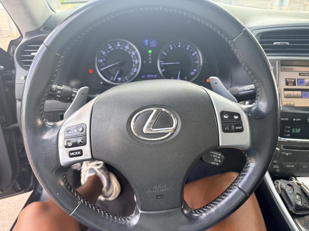 Lexus IS 250 4dr Sport Sdn Auto AWD 2011