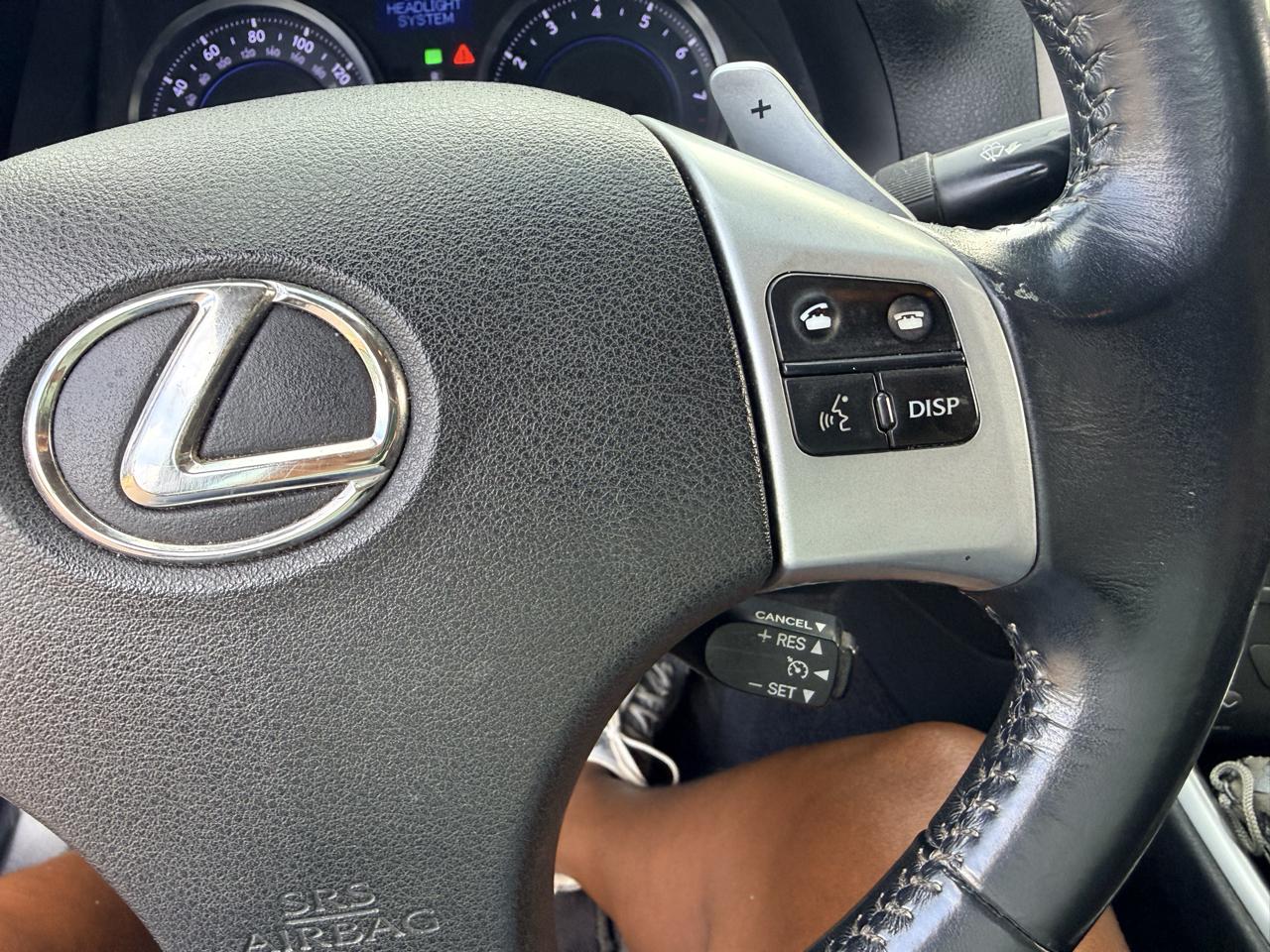 Lexus IS 250 4dr Sport Sdn Auto AWD 2011