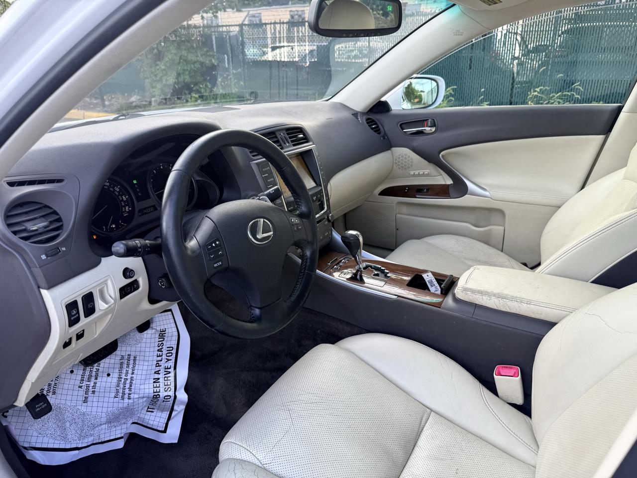 Lexus IS 250 4dr Sport Sdn Auto AWD 2010