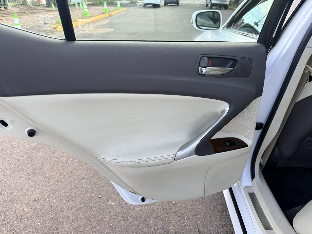 Lexus IS 250 4dr Sport Sdn Auto AWD 2010