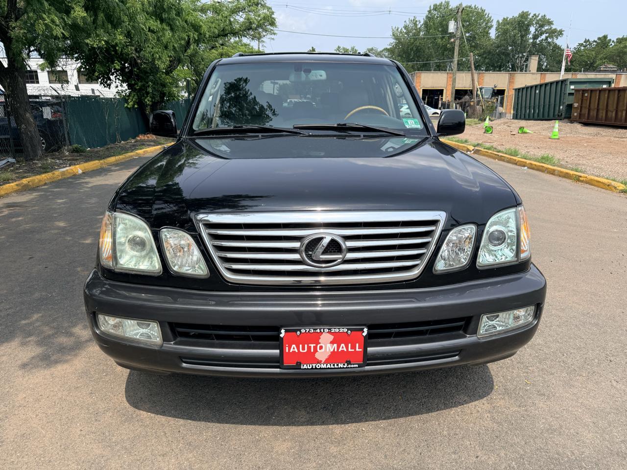 Lexus LX 470 4dr SUV 2006