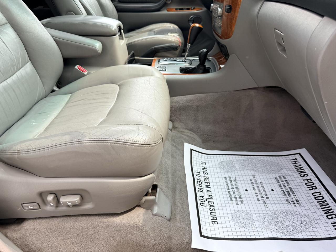 Lexus LX 470 4dr SUV 2006