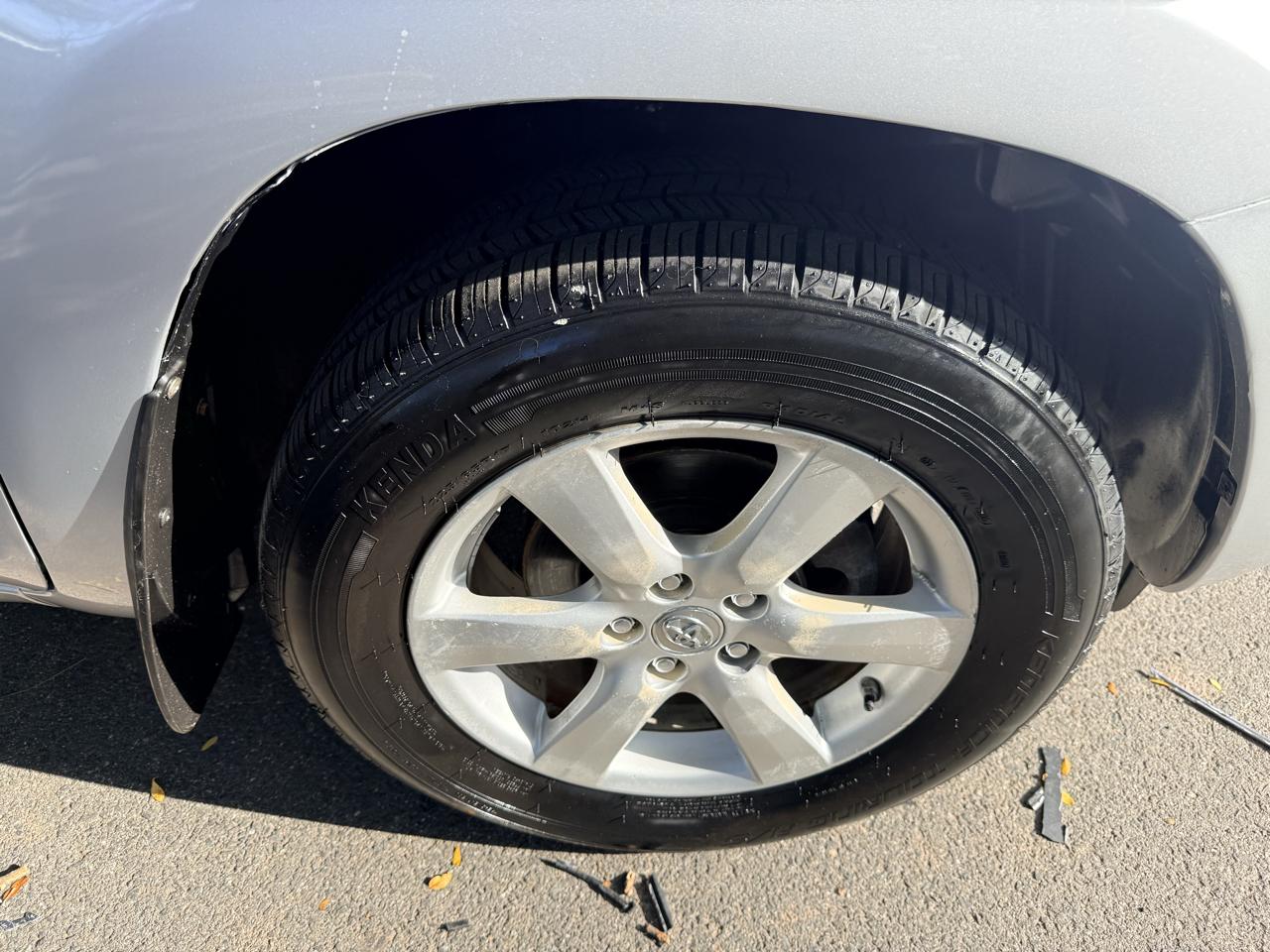 Toyota RAV4 4WD 4dr V6 5-Spd AT Ltd (Natl) 2008