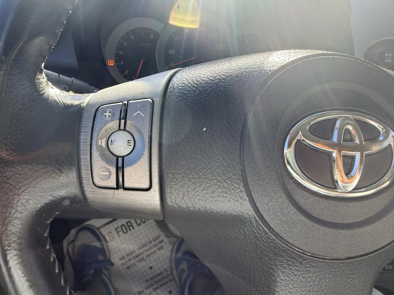 Toyota RAV4 4WD 4dr V6 5-Spd AT Ltd (Natl) 2008