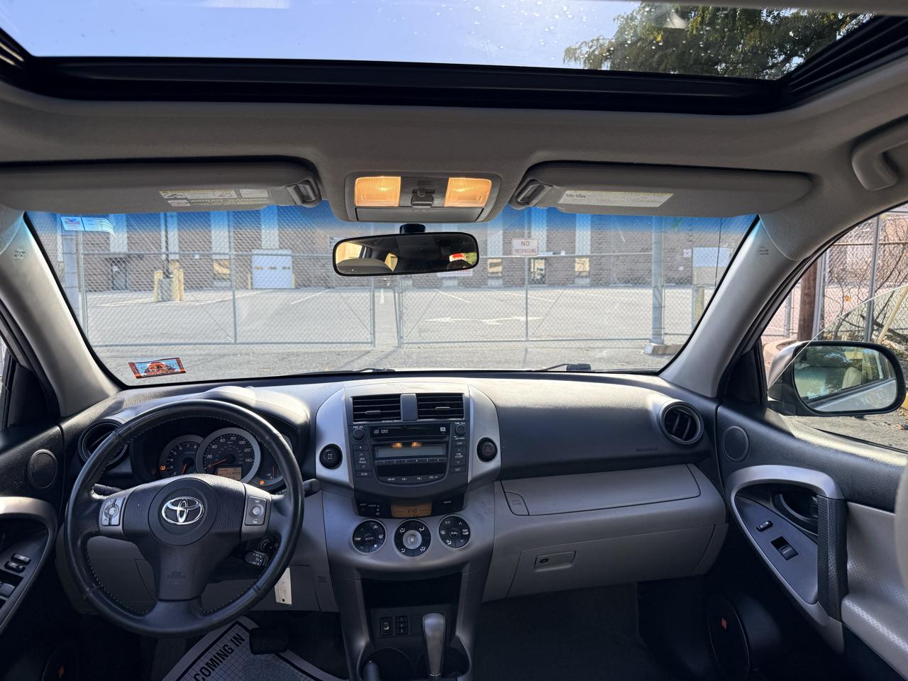 Toyota RAV4 4WD 4dr V6 5-Spd AT Ltd (Natl) 2008
