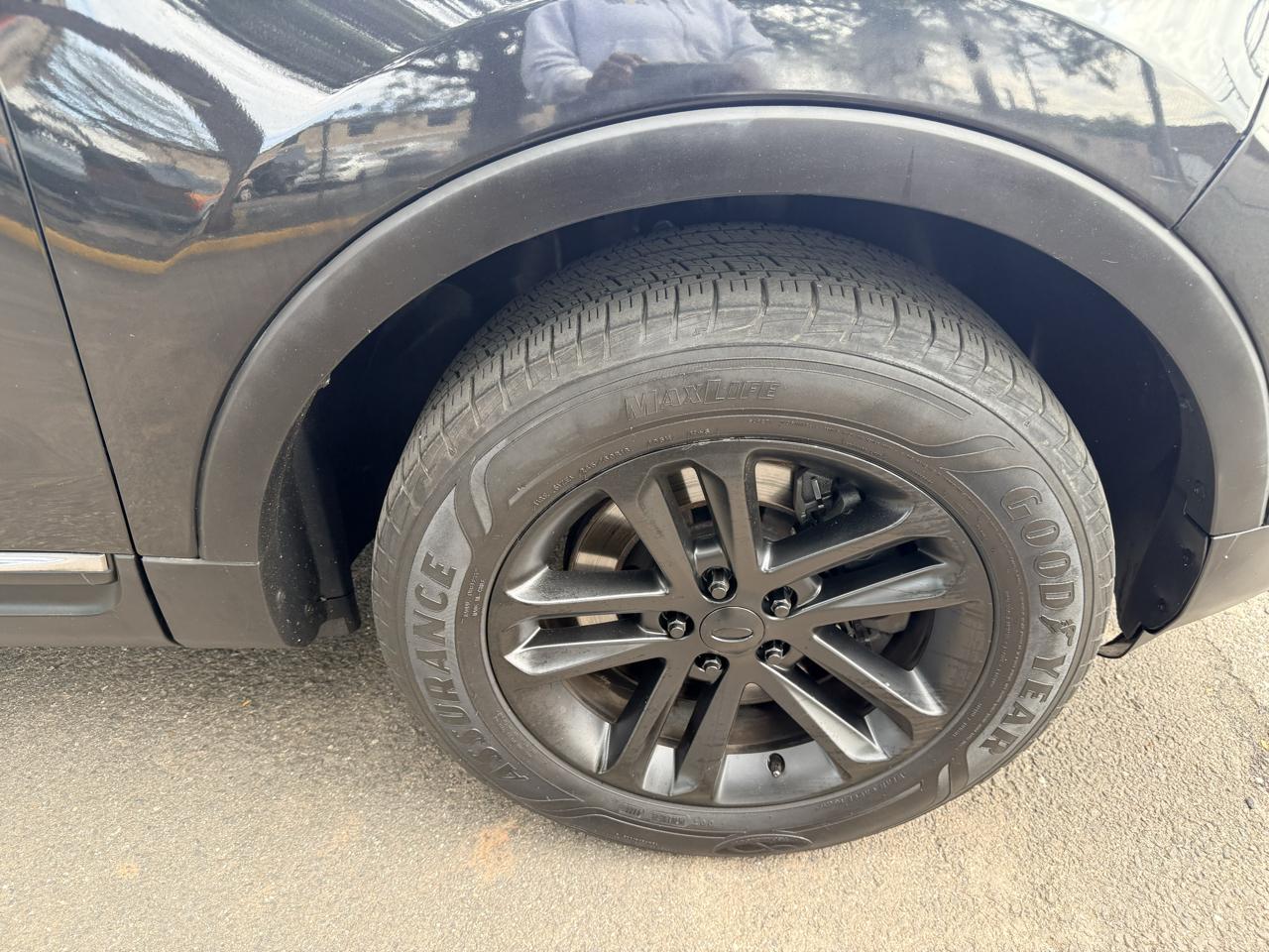 Ford Explorer 4WD 4dr XLT 2015
