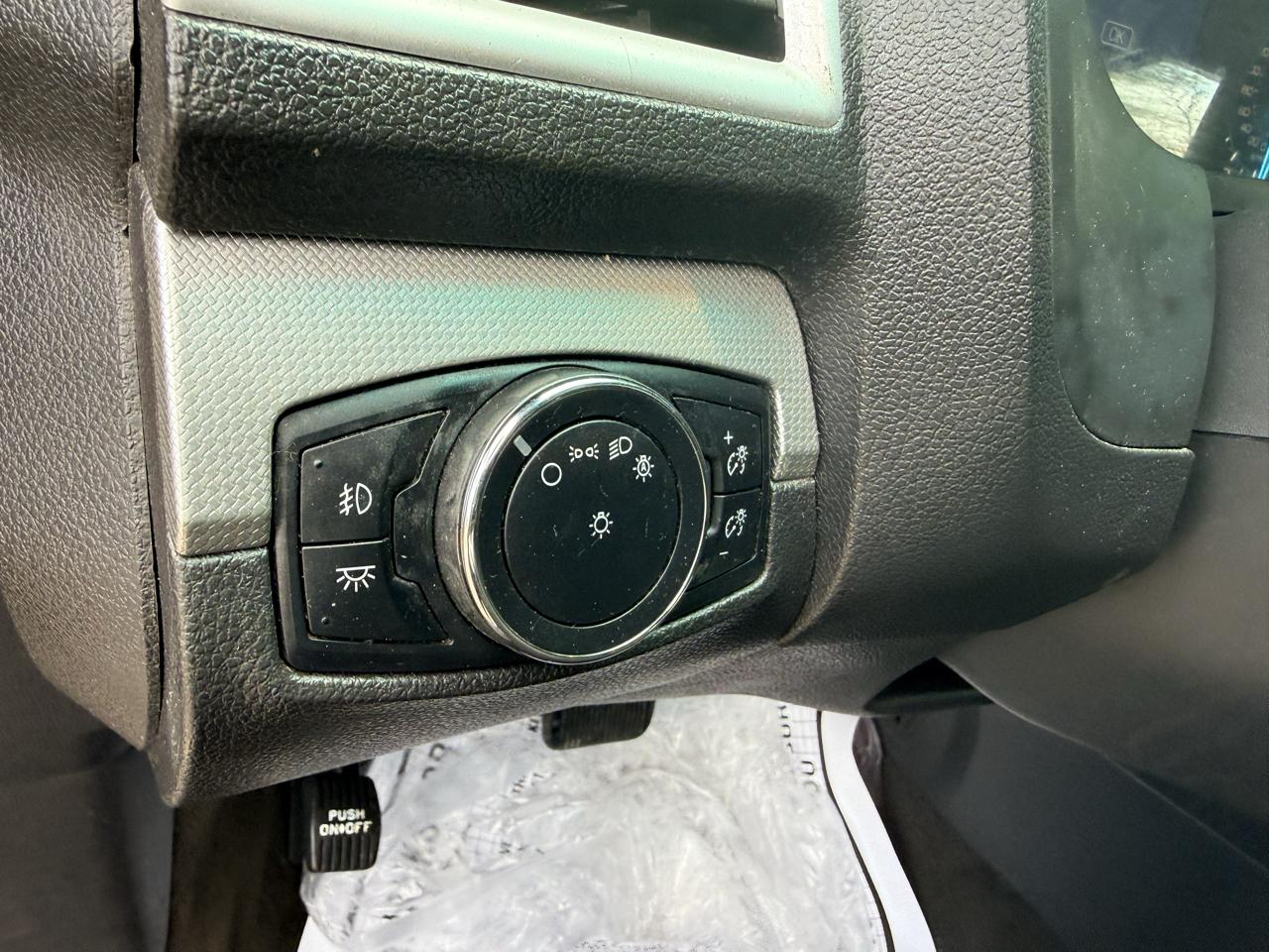 Ford Explorer 4WD 4dr XLT 2015