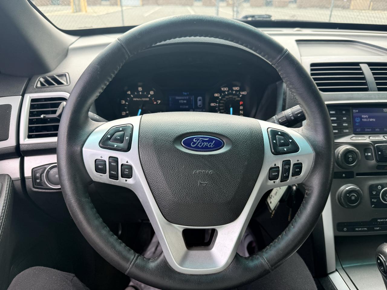 Ford Explorer 4WD 4dr XLT 2015